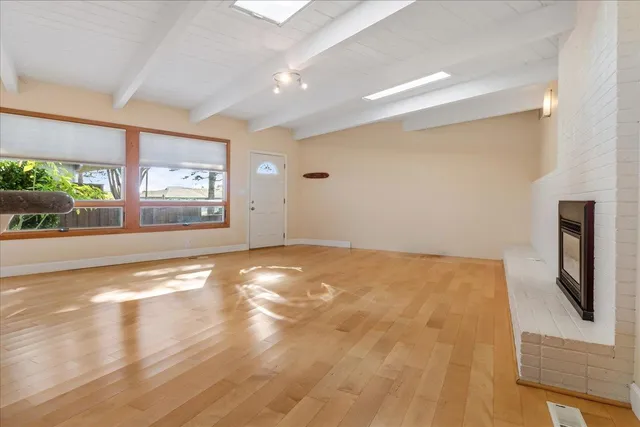 $1,599,000 | 511 Cliff Drive, Aptos, CA 95003