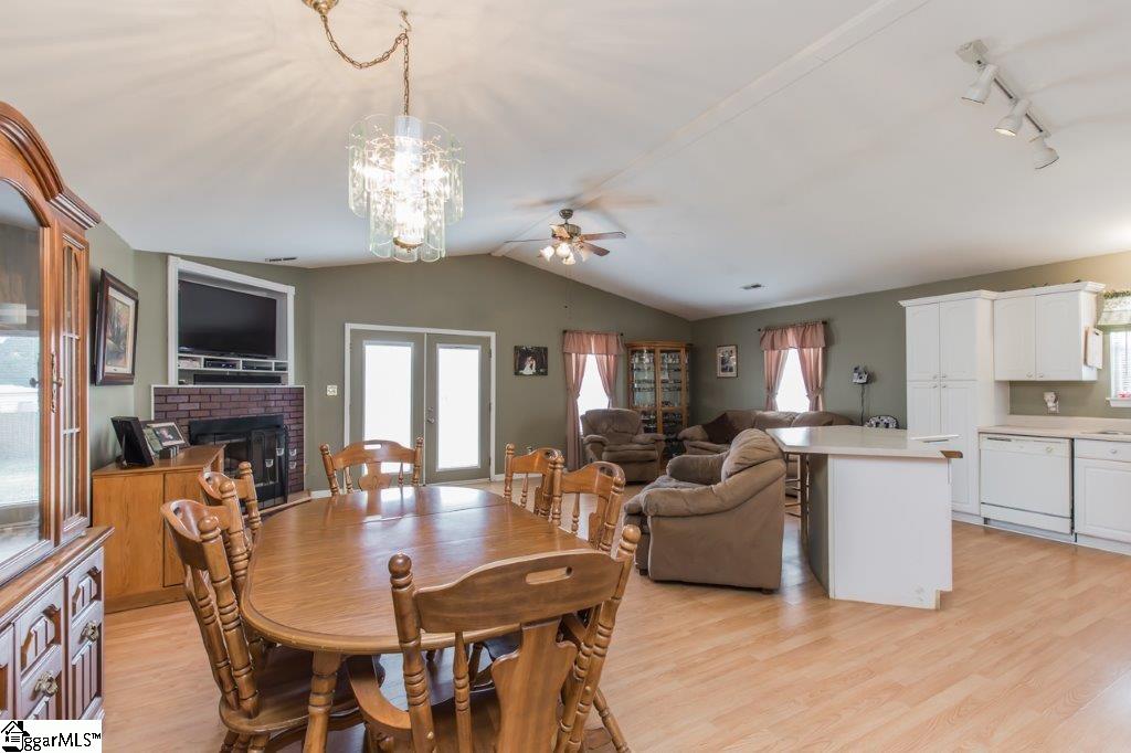 549 Odom Road Easley, SC 29642 - Photo 3 of 18 Gallery Image 3