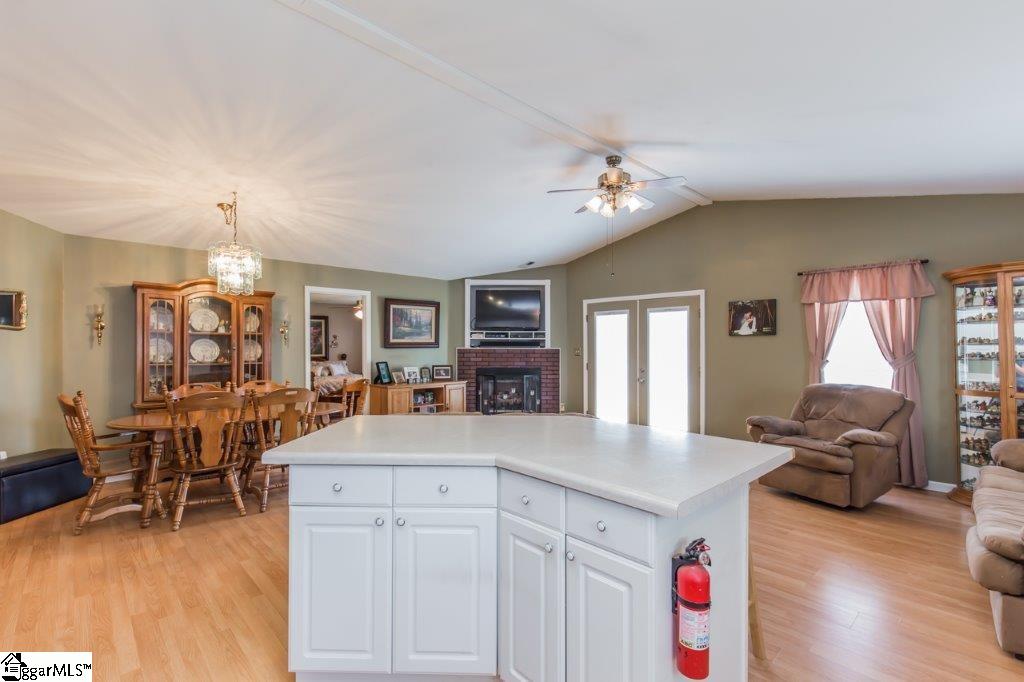 549 Odom Road Easley, SC 29642 - Photo 6 of 18 Gallery Image 6