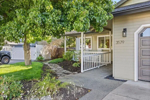 $425,000 | 3579 Michael Park Drive, Medford, OR 97504