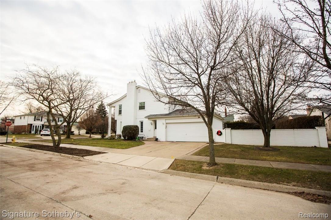 622 Canterbury Road Grosse Pointe, MI 48236 - Photo 52 of 54 Mike_Popso_Sotheby's_Grosse_Pointe-64.jpg