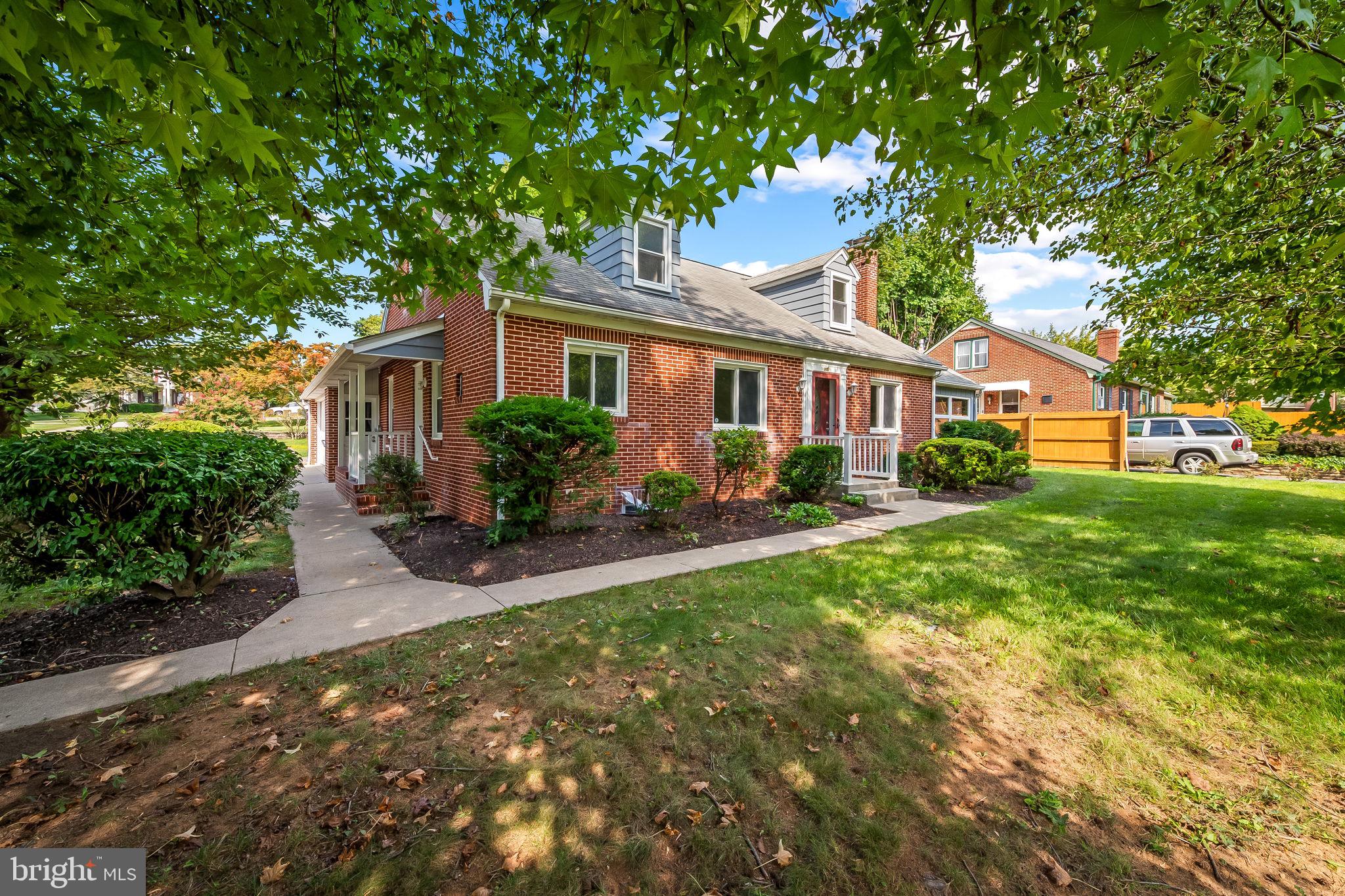 424 Poole Road Westminster, MD 21157 - Photo 3 of 40 Gallery Image 3