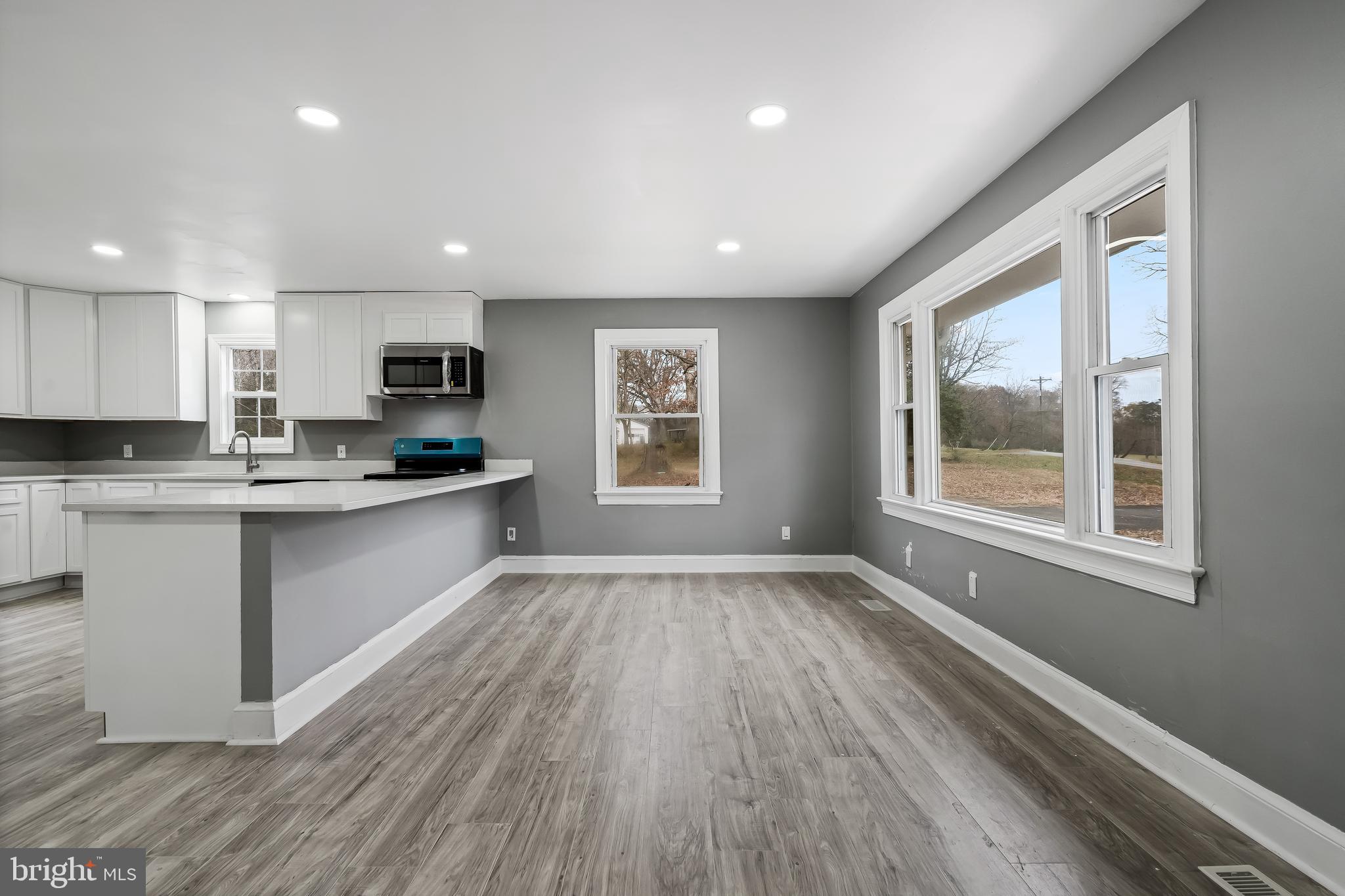 13328 Elk Run Road Bealeton, VA 22712 - Photo 5 of 29