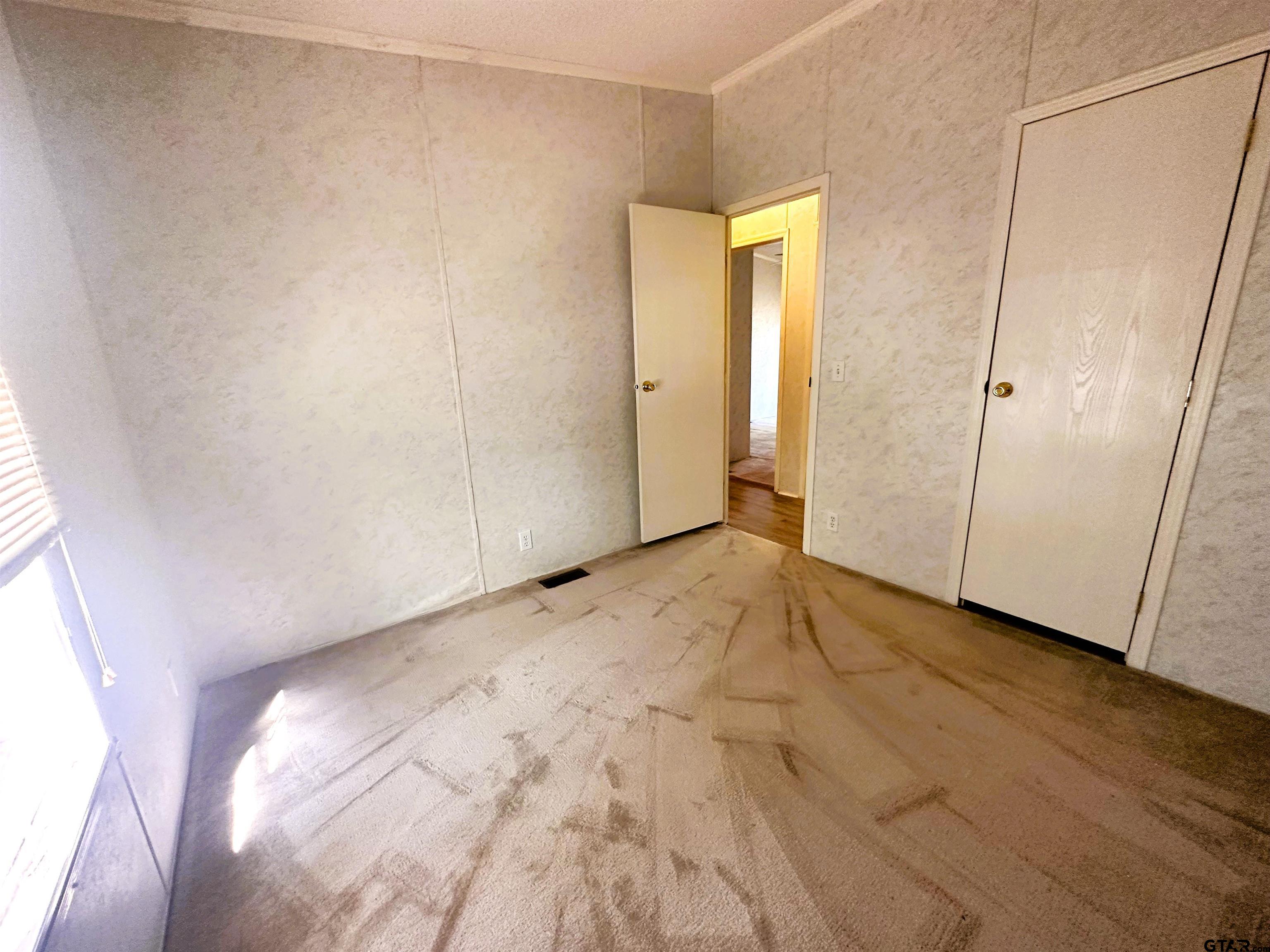 21232 Sand Jack Road Larue, TX 75770 - Photo 28 of 39 a view of an empty room