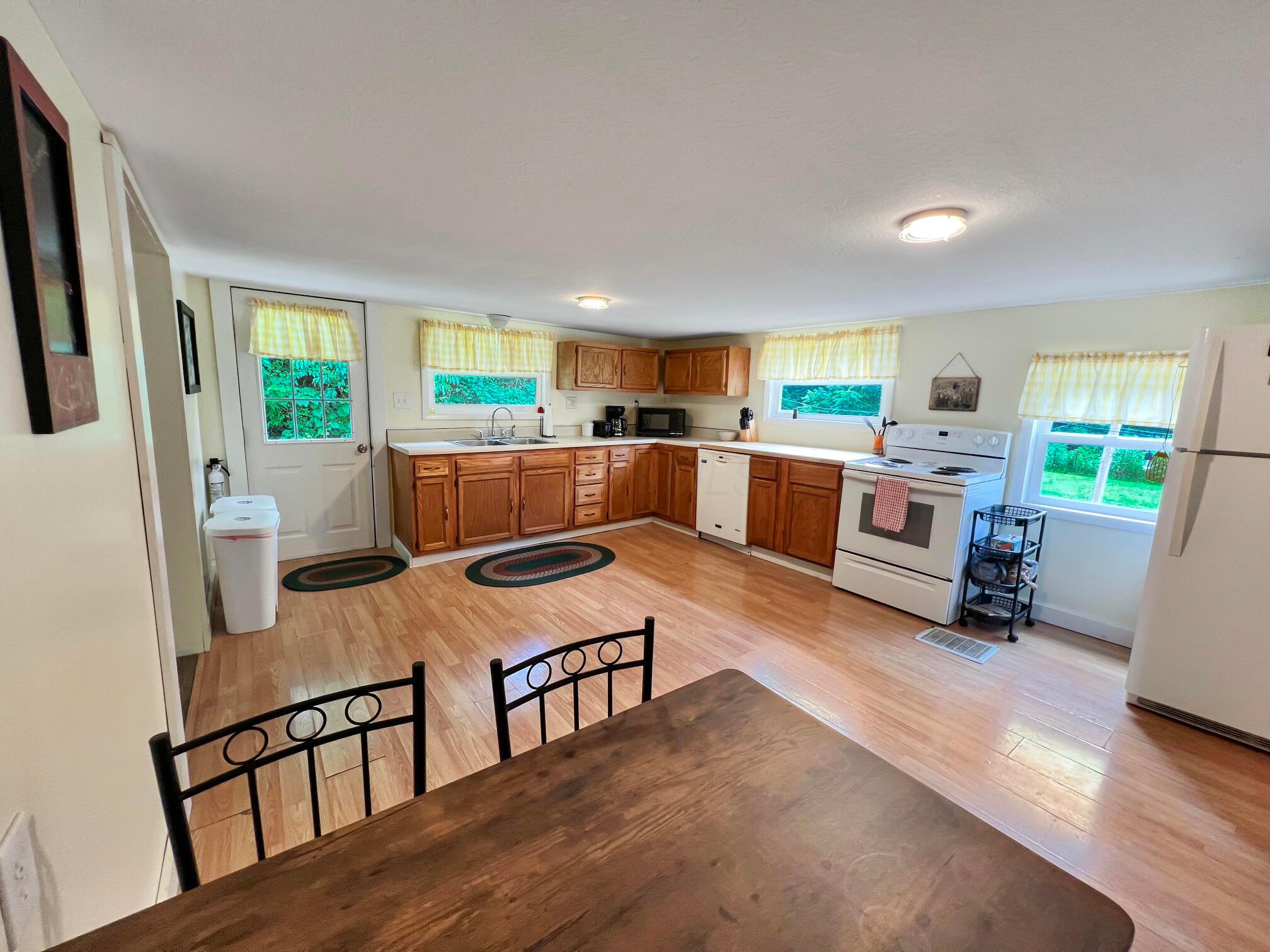 988 Connett Road Nelsonville, OH 45764 - Photo 11 of 28 Large Kitchen