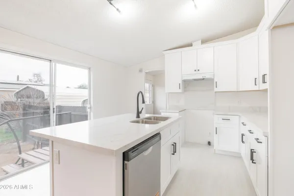 $310,000 | 1028 South Holben Place, Avondale, AZ 85323