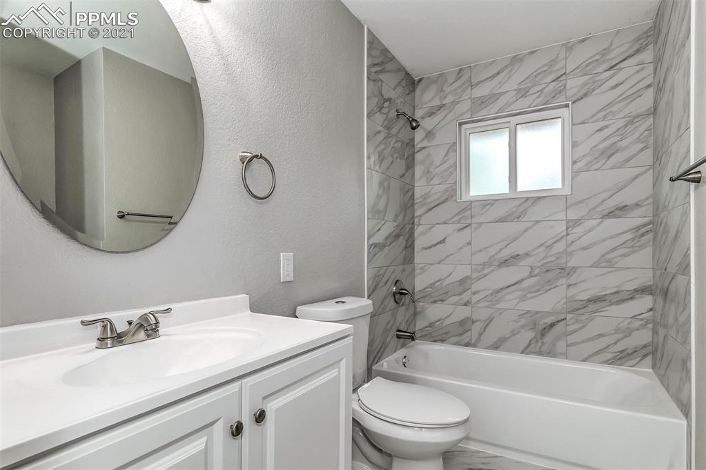 518 Huron Road Colorado Springs, CO 80910 - Photo 13 of 24