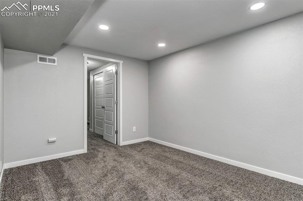 518 Huron Road Colorado Springs, CO 80910 - Photo 14 of 24