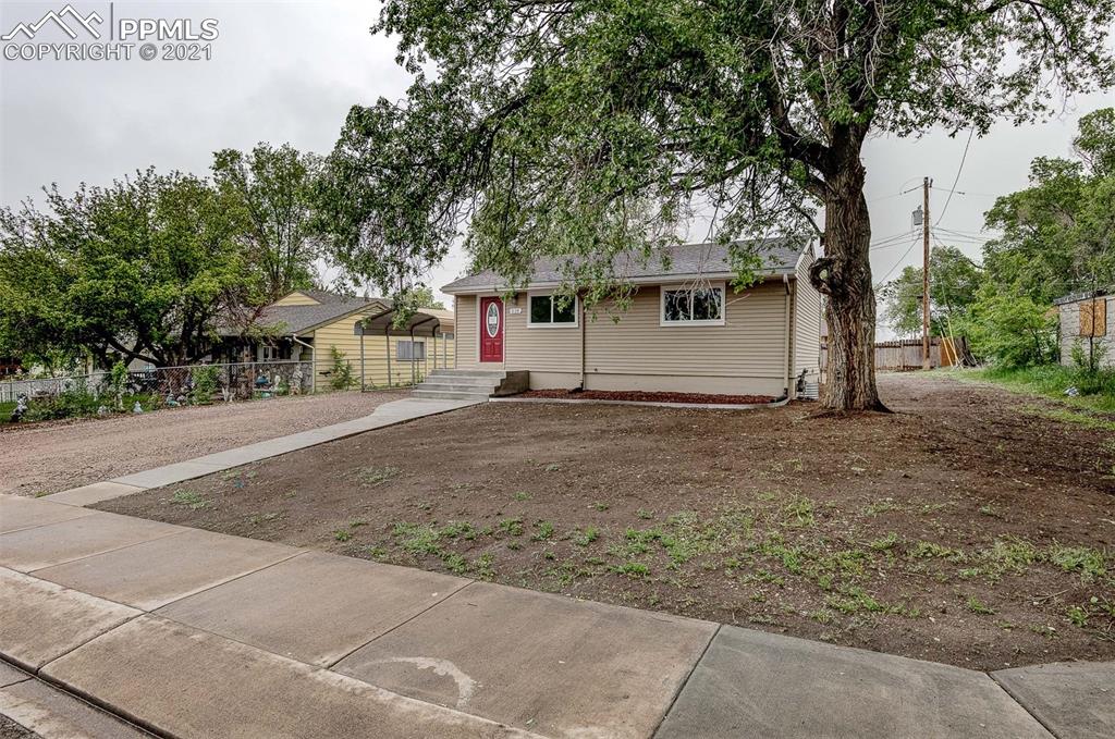 518 Huron Road Colorado Springs, CO 80910 - Photo 3 of 24