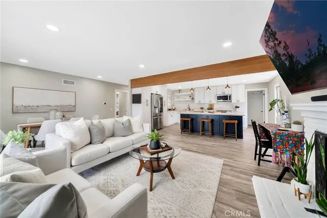 $1,549,000 | 587 Traverse Drive, Costa Mesa, CA 92626