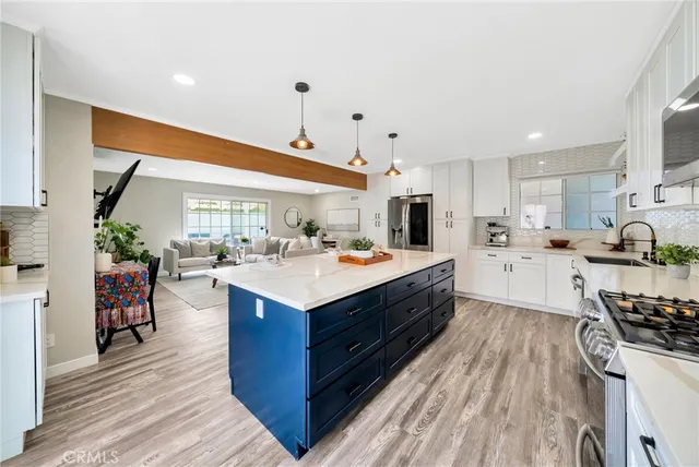 $1,549,000 | 587 Traverse Drive, Costa Mesa, CA 92626