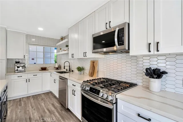 $1,549,000 | 587 Traverse Drive, Costa Mesa, CA 92626