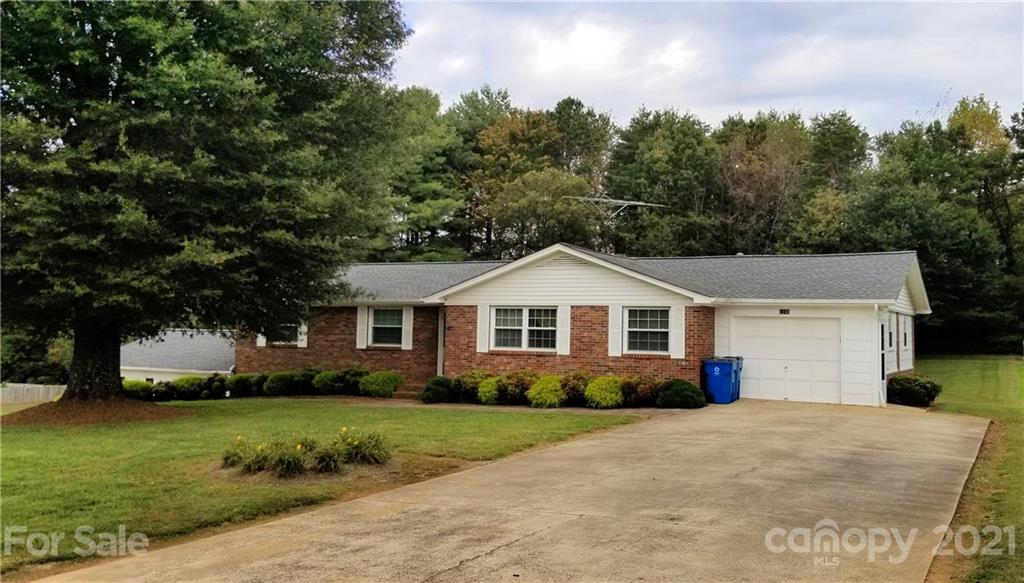 2148 Horseshoe Bend Road Northeast Hickory, NC 28601 - Photo 1 of 8 Gallery Image 1