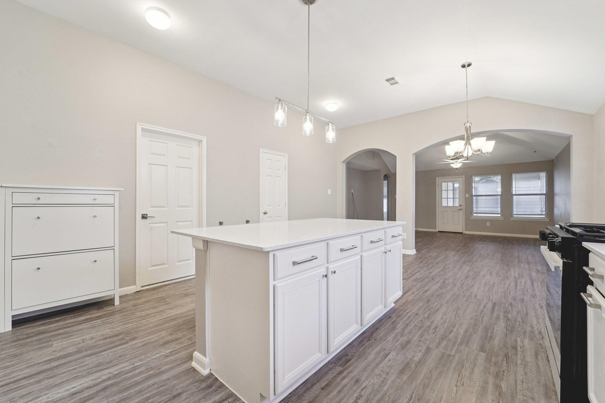 6715 Lilacbrook Court Spring, TX 77379 - Photo 13 of 34