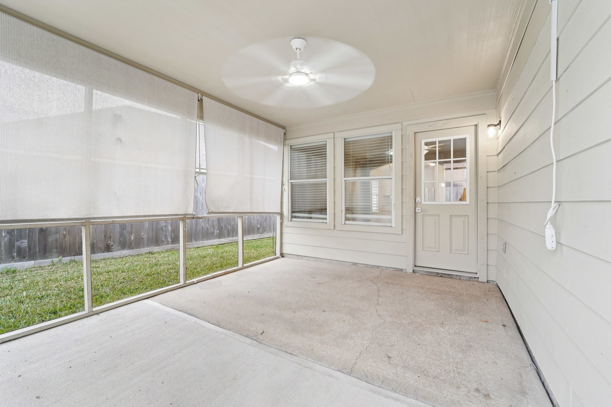 6715 Lilacbrook Court Spring, TX 77379 - Photo 30 of 34