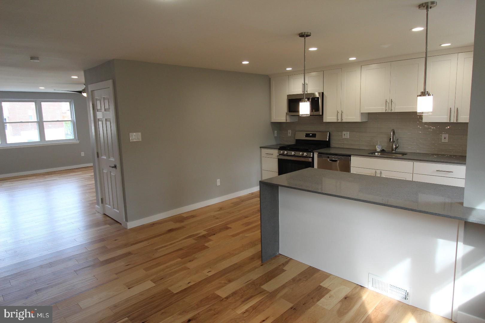 4028 Elson Road Brookhaven, PA 19015 - Photo 3 of 20 Gallery Image 3
