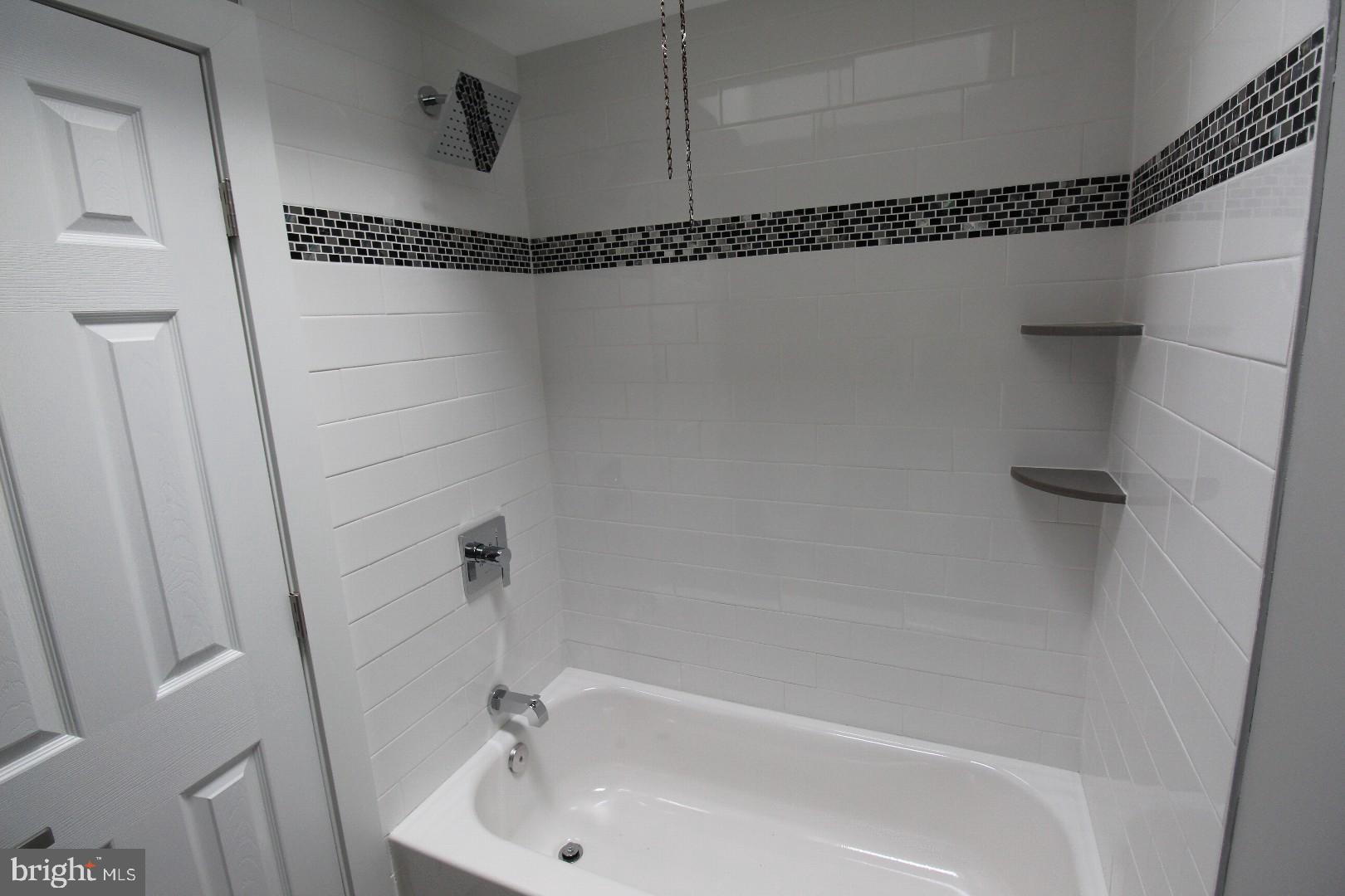 4028 Elson Road Brookhaven, PA 19015 - Photo 8 of 20 Gallery Image 8
