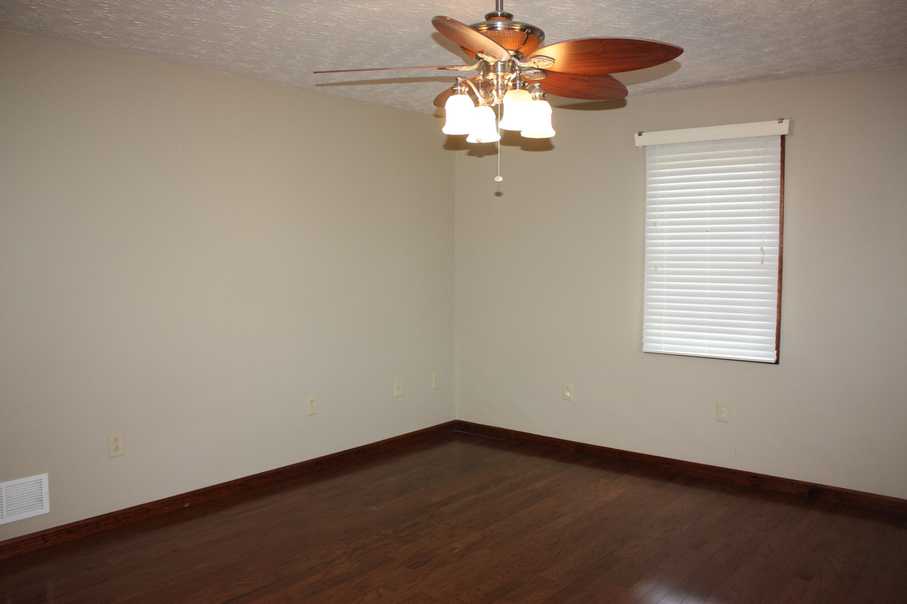 142 Old Norwood Road Science Hill, KY 42553 - Photo 20 of 55 IMG_7506