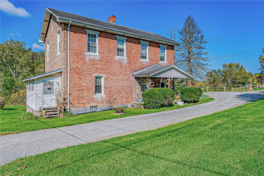 115 Shinsky Road Greensburg, PA 15601 - Photo 2 of 25 Gallery Image 2