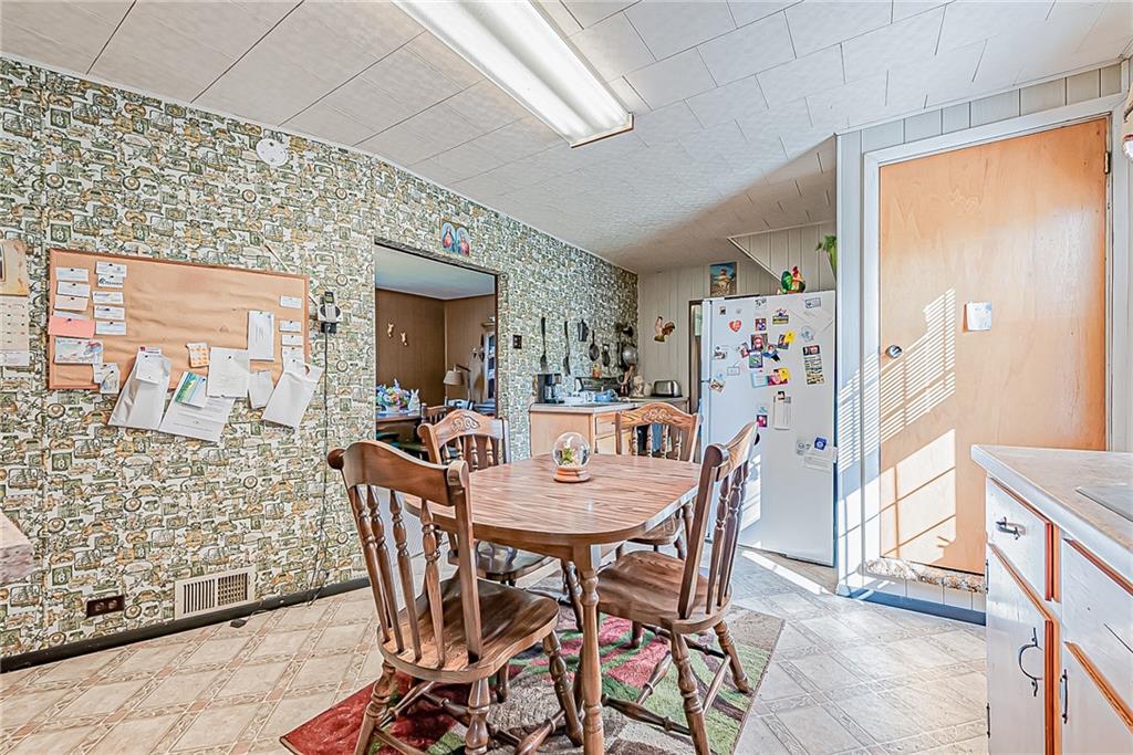 115 Shinsky Road Greensburg, PA 15601 - Photo 10 of 25 Gallery Image 10