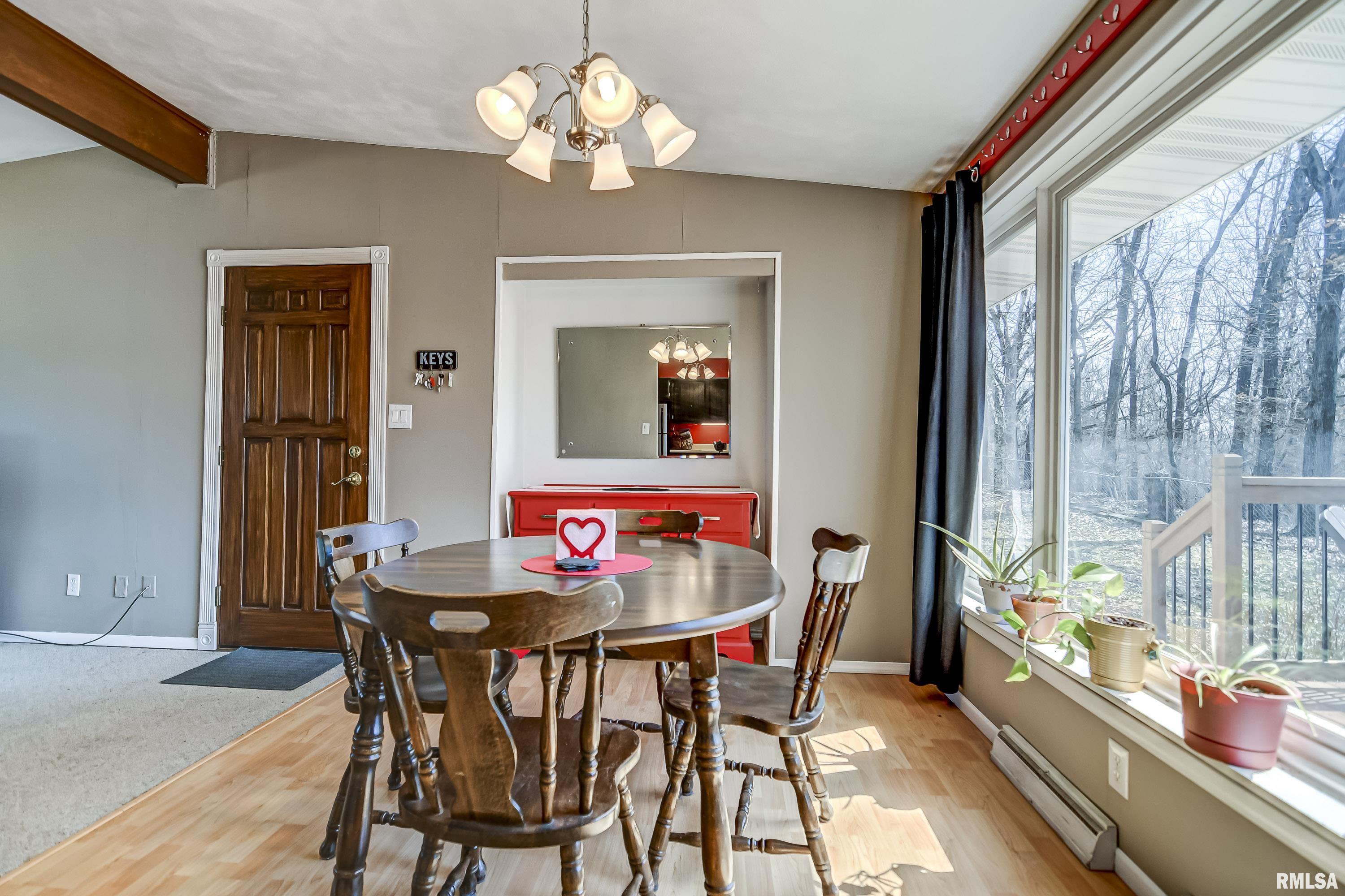 29 Sunny Side Drive Springfield, IL 62702 - Photo 7 of 24 Gallery Image 7