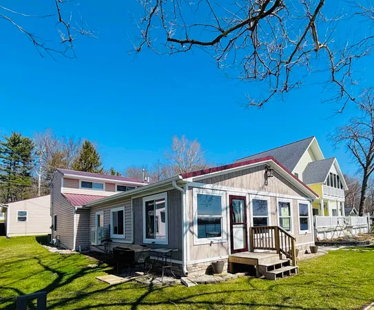 $559,900 | 1770 East Poplar Road, Columbia City, IN 46725