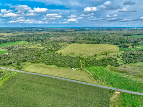 $1,200,000 | N5314 765th Street, Elk Mound, WI 54739