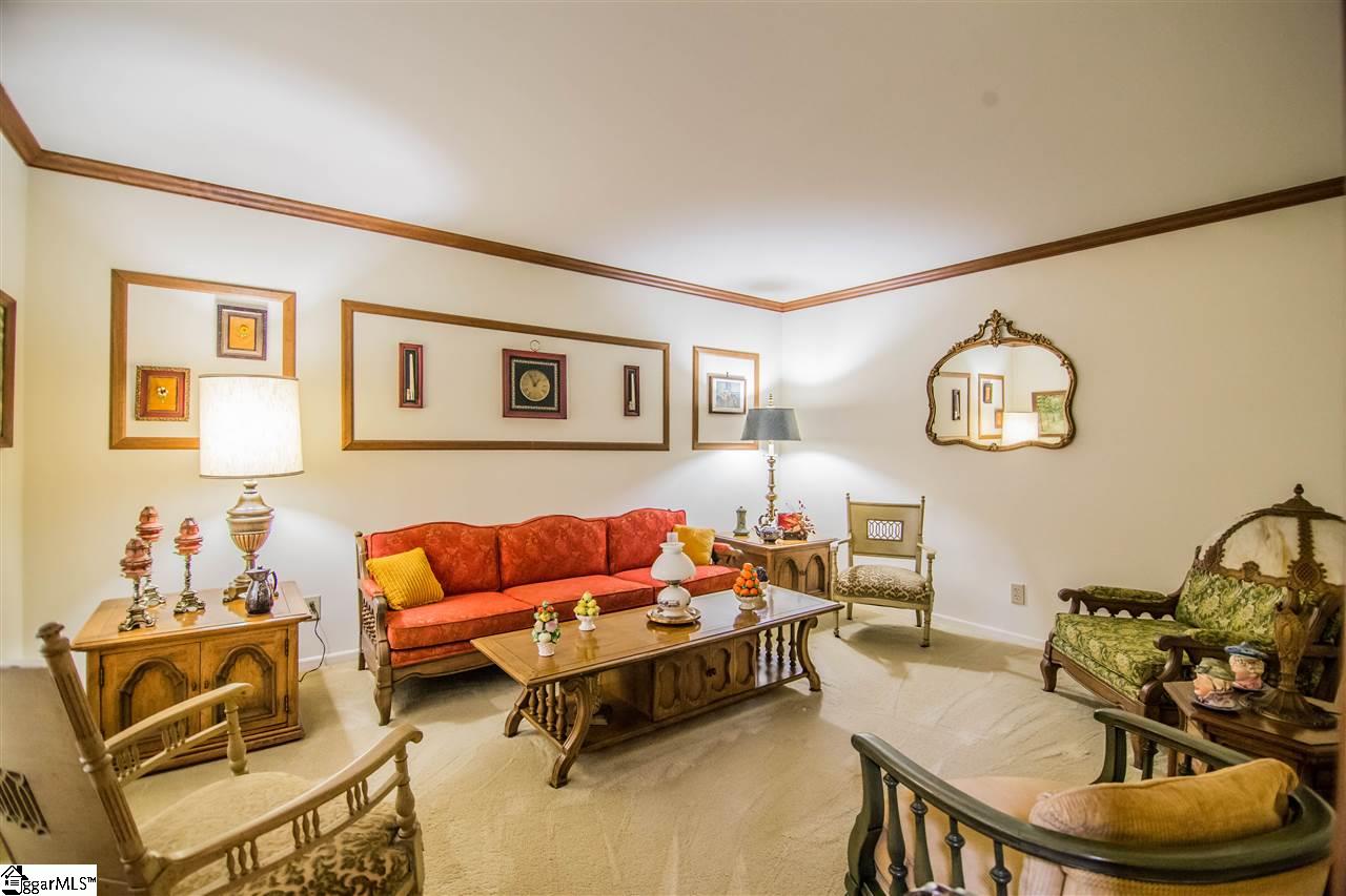 406 Hudson Farm Road Greer, SC 29650 - Photo 7 of 19 Gallery Image 7