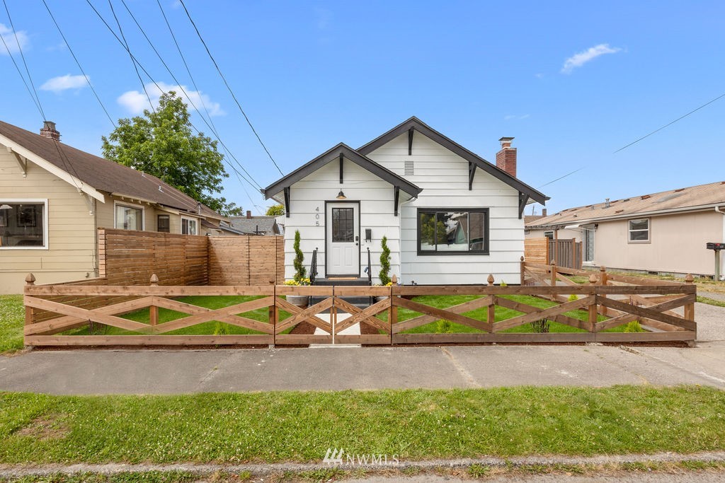 405 Pelly Avenue North Renton, WA 98057 - Photo 1 of 24 Gallery Image 1