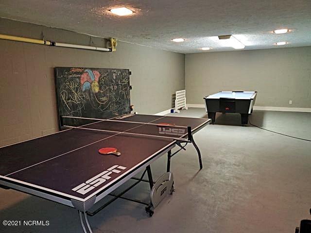 1319 Kimberly Road New Bern, NC 28562 - Photo 14 of 28 Great Activity Room