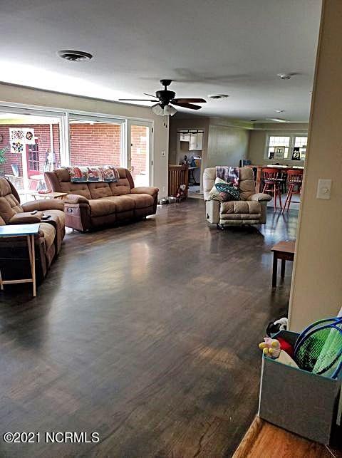 1319 Kimberly Road New Bern, NC 28562 - Photo 7 of 28 Large Den