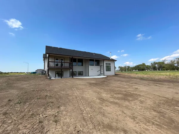 $460,000 | 5714 North Edwards Court, Wichita, KS 67204