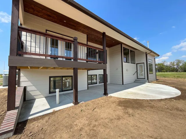 $460,000 | 5714 North Edwards Court, Wichita, KS 67204