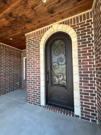 $460,000 | 5714 North Edwards Court, Wichita, KS 67204