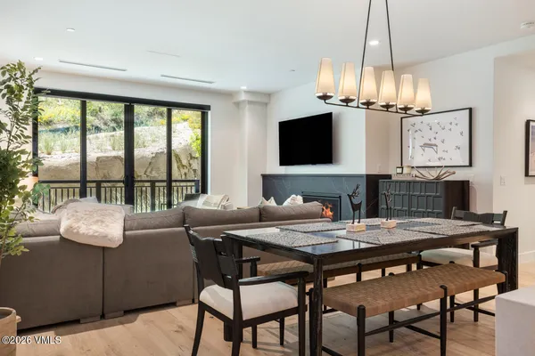 $4,150,000 | 38460 Highway 6, Unit 325, Avon, CO 81620