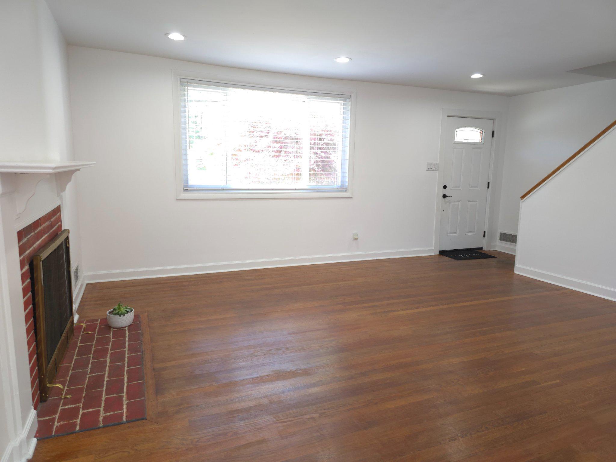2209 Quinton Road Silver Spring, MD 20910 - Photo 10 of 46 Bright and inviting open space.