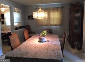 504 Mifflin Boulevard Reading, PA 19607 - Photo 4 of 14 Dining Rm - View 1