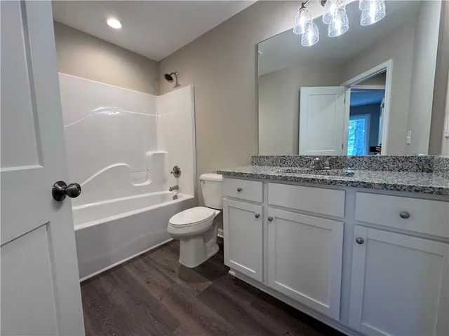 $1,550 | 307 Legacy Lane, Unit 10, Calhoun, GA 30701