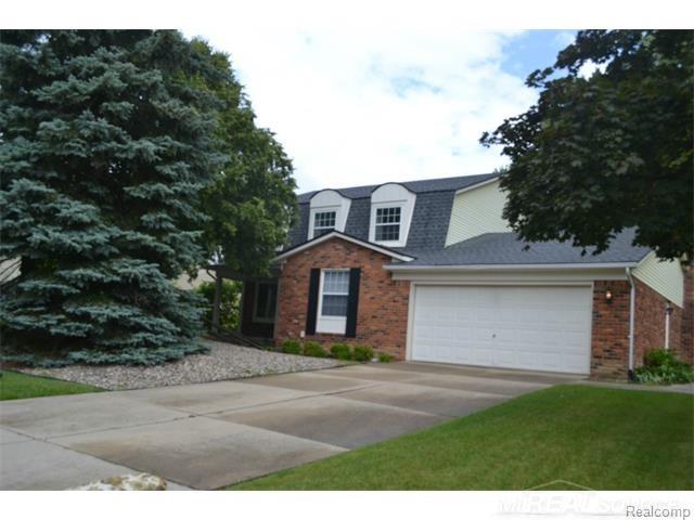 937 Dickson Lane Rochester Hills, MI 48307 - Photo 1 of 6