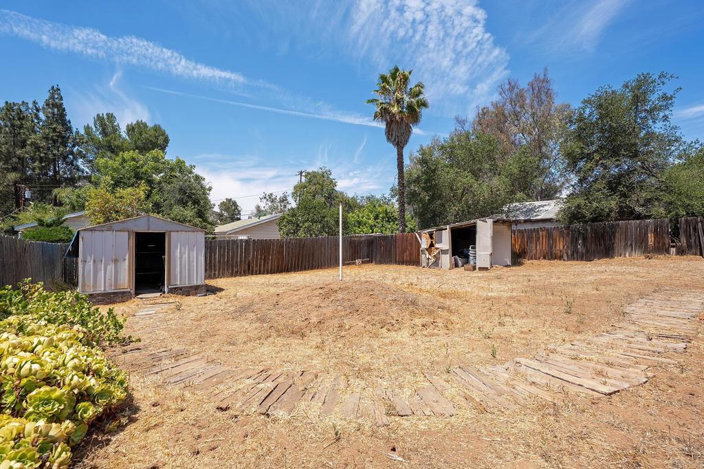 115 Beech Place El Cajon, CA 92021 - Photo 36 of 45