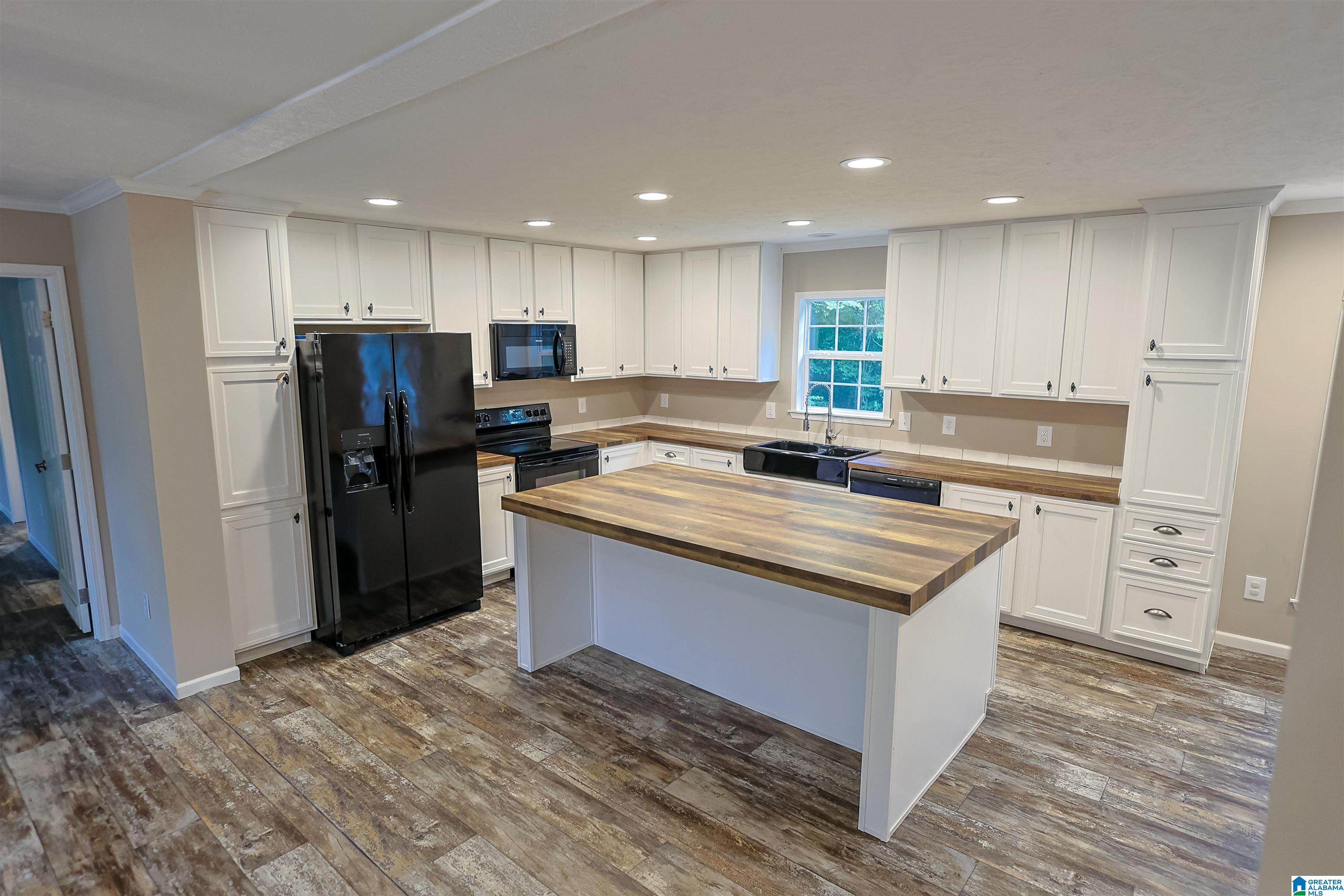 2381 Jim Raney Lane Bessemer, AL 35023 - Photo 13 of 45