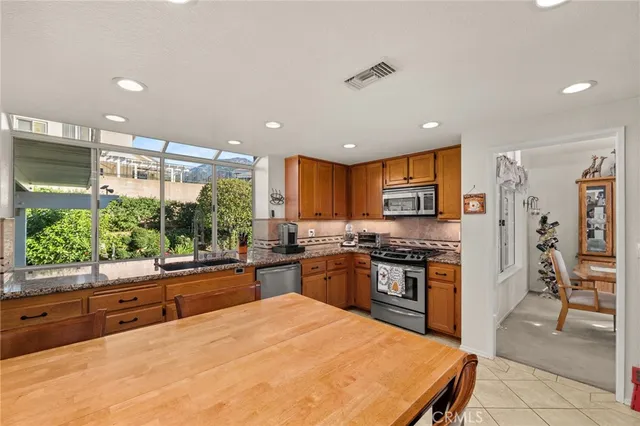 $950,000 | 2326 Fairfield Way, Upland, CA 91784