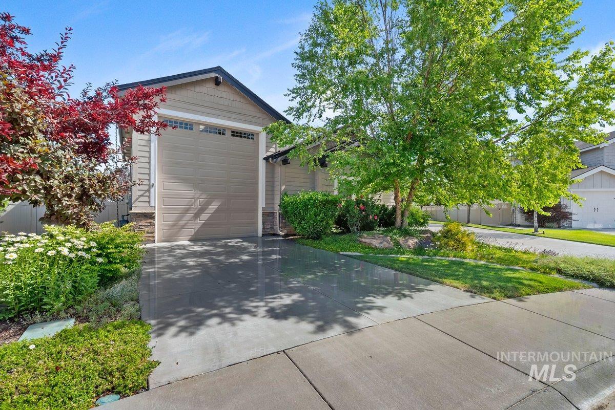 3820 West Daphne Street Meridian, ID 83646 - Photo 4 of 44