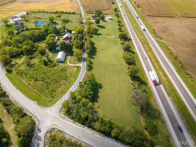$365,000 | 10409 Lower Marine Road, Marine, IL 62061