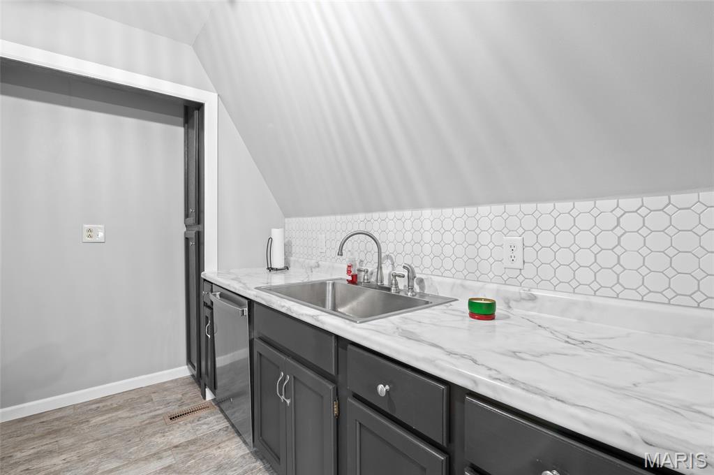 10409 Lower Marine Road Marine, IL 62061 - Photo 22 of 38