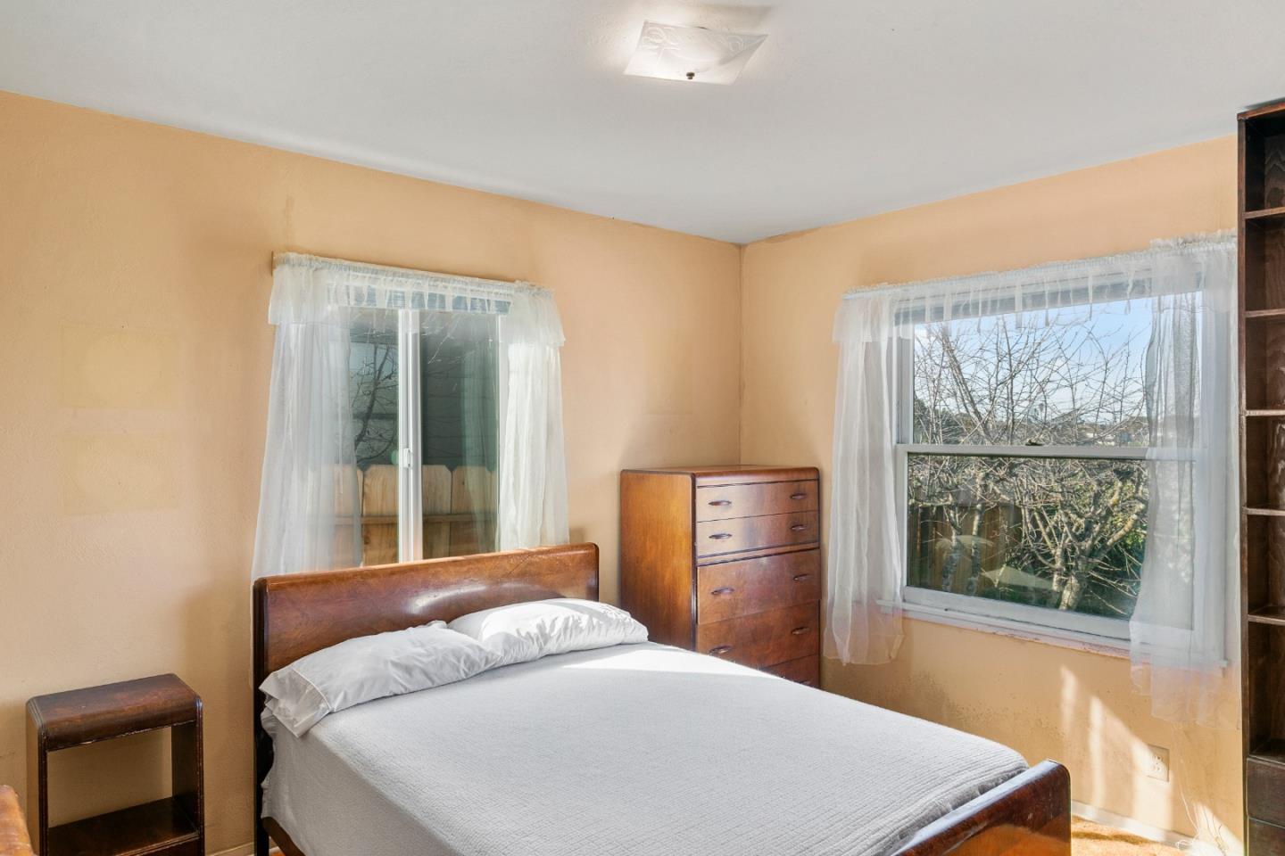 980 Rosita Road Del Rey Oaks, CA 93940 - Photo 11 of 22 Gallery Image 11