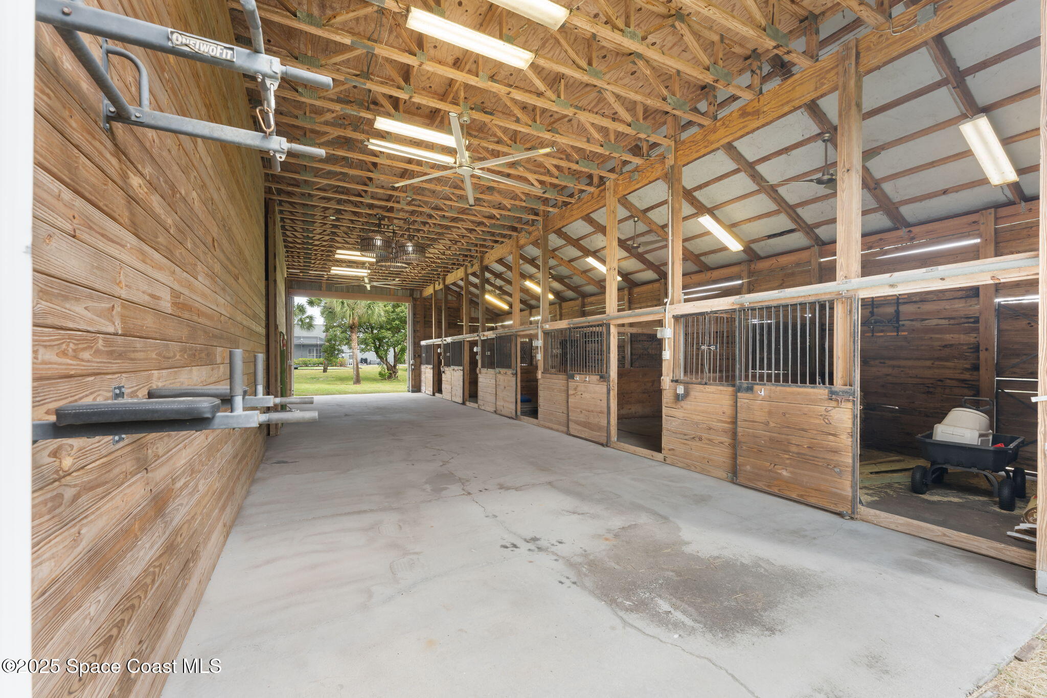 4035 Post Road Melbourne, FL 32934 - Photo 57 of 81 70-web-or-mls-DSC03937