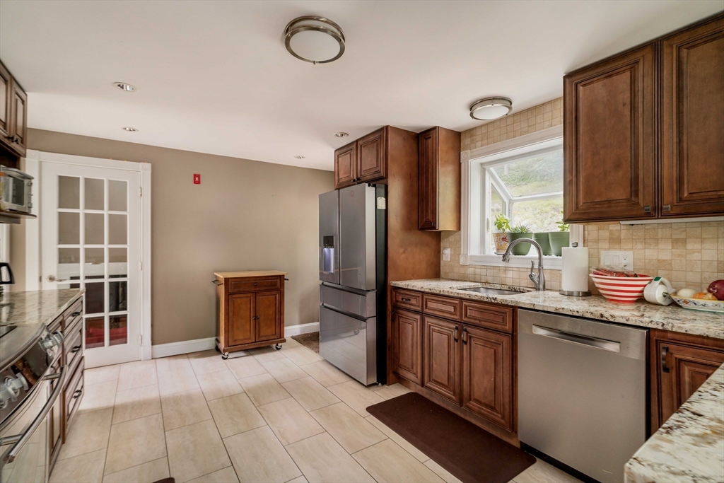 119 Ridge Street Arlington, MA 02474 - Photo 2 of 40