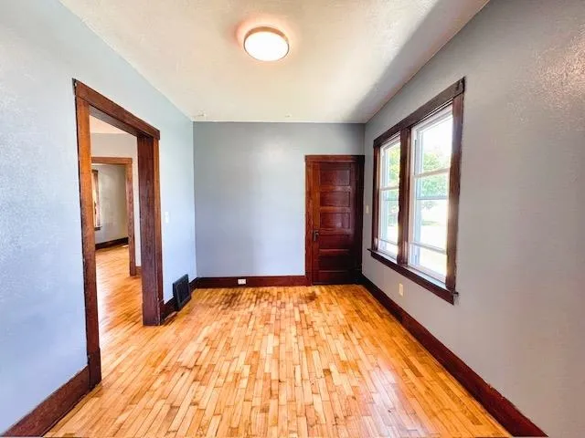 $154,900 | 1506 11th Street, Menominee, MI 49858