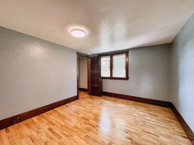 $154,900 | 1506 11th Street, Menominee, MI 49858